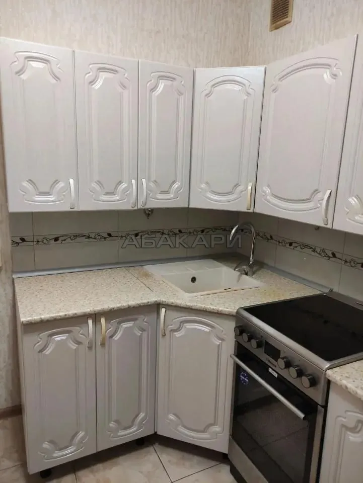 3-комнатная улица Мичурина, 18  за 38000 руб/мес фото 6