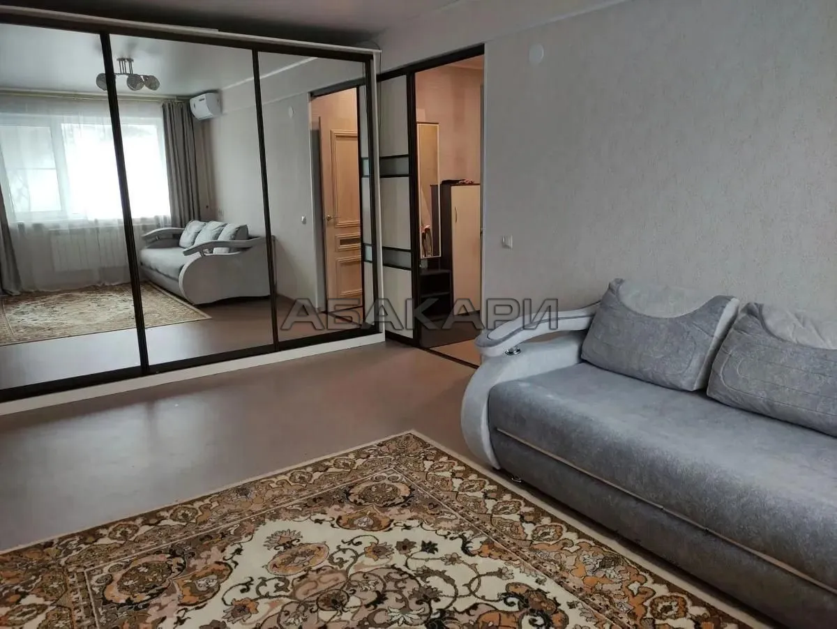 3-комнатная улица Мичурина, 18  за 38000 руб/мес фото 2