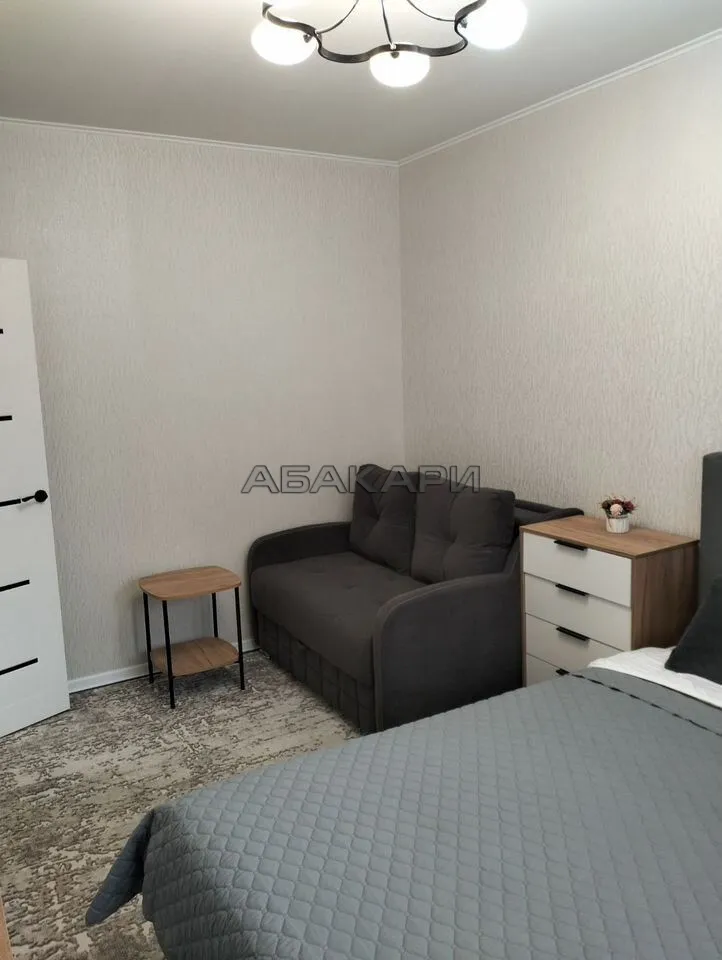 1-комнатная улица Гусарова, 60  за 30000 руб/мес фото 3
