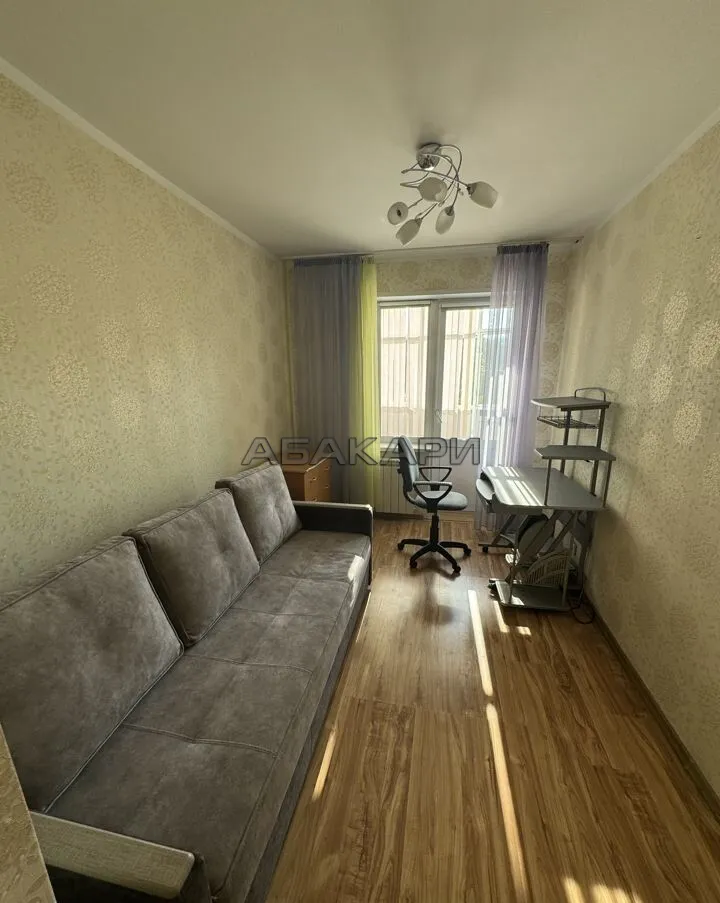 2-комнатная улица Куйбышева, 93  за 37000 руб/мес фото 3